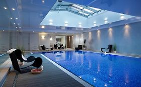 Waterlane Marina By Live & Travel Apartments